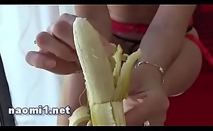 naomi cruch a dirty banana