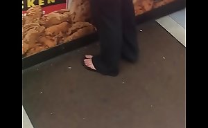 lady mature candid toes