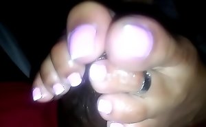 Nina gives me another great footjob she gets euphoria throughout wow..