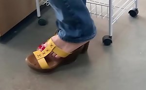 Arizona Aunt sexy feet